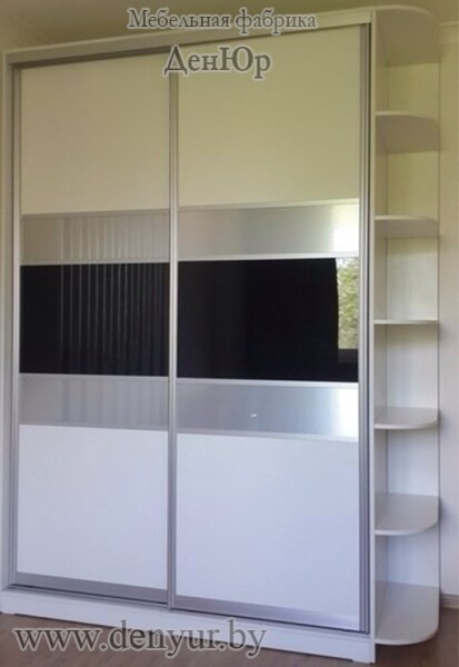 Белый корпусный шкаф-купе 1,5 метра с черной и зеркальной вставками